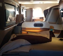 Singapore Airlines Airbus A350-900 V.1 photo