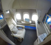 Emirates Boeing 777-300ER V.6 photo