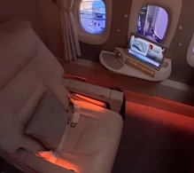 Emirates Boeing 777-300ER V.6 photo
