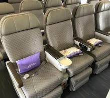 EVA Air Boeing 777-300ER V.1 photo