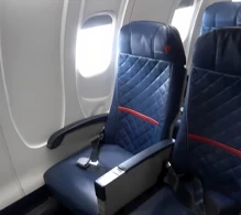 Delta Bombardier CRJ550 photo