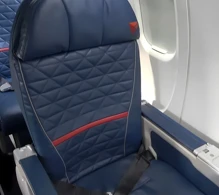Delta Bombardier CRJ550 photo