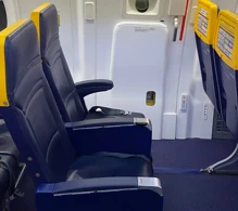 Ryanair Boeing 737 MAX 8-200 photo