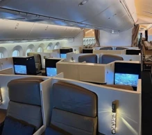 Etihad Airways Boeing 787-9 V.2 photo