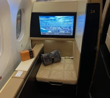 Etihad Airways Boeing 787-9 V.2 photo