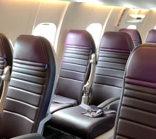 United Bombardier CRJ550 photo