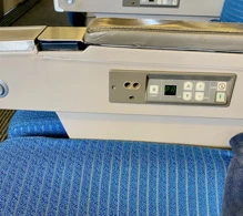 ANA - All Nippon Airways Boeing 777-200 V.1 photo