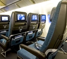 Cathay Pacific Boeing 777-300 photo