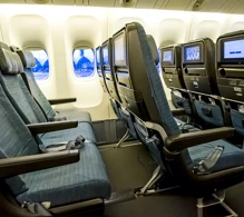 Cathay Pacific Boeing 777-300 photo