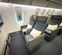 Cathay Pacific Boeing 777-300ER V.3 photo