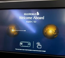 Singapore Airlines Boeing 737 MAX 8 photo