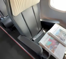 Aero Embraer ERJ 135 photo