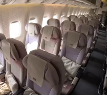 Emirates Boeing 777-300ER V.2 photo