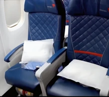 Delta Boeing 767-300ER V.3 photo