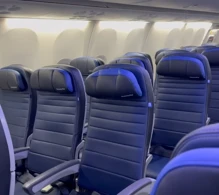 United Boeing 737-900 ER V.3 photo