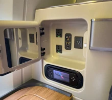American Airlines Boeing 777-300ER V.1 photo