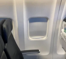 Alaska Airlines Boeing 737-700 photo