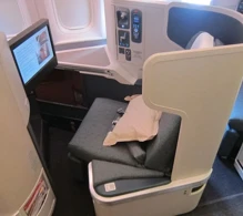 Cathay Pacific Boeing 777-300ER V.2 photo