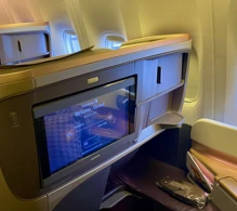 Singapore Airlines Boeing 777-300ER photo