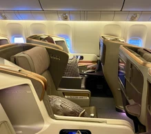 Singapore Airlines Boeing 777-300ER photo