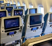 Singapore Airlines Boeing 777-300ER photo