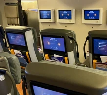 Singapore Airlines Boeing 777-300ER photo