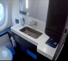 Delta Airbus A220-100 photo