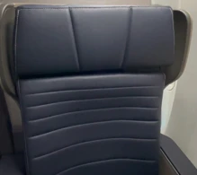 United Boeing 737-800 V.2 photo