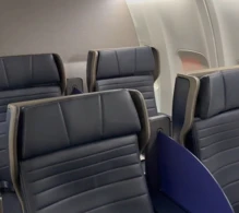 United Boeing 737-800 V.2 photo