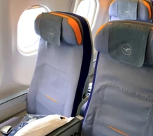 Lufthansa Airbus A340-600 photo