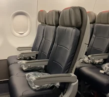 American Airlines Airbus A321-200 V.2 photo