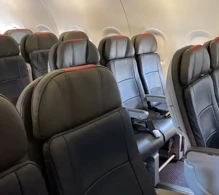 American Airlines Airbus A321-200 V.2 photo