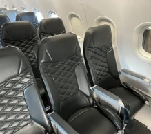 Frontier Airlines Airbus A320-200 V.1 photo