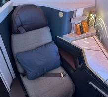 Etihad Airways Airbus A350-1000 photo