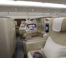 Emirates Airbus A380-800 V.10 photo