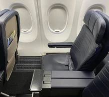 United Boeing 737 MAX 9  V.1 photo