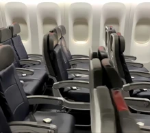 American Airlines Boeing 777-200ER V.2 photo
