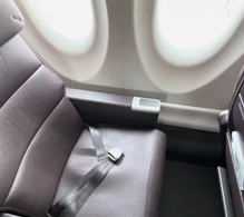 Qantas Airbus A220-300 photo