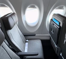 Qantas Airbus A220-300 photo