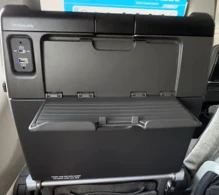 Qantas Airbus A220-300 photo