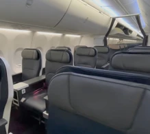 AeroMexico Boeing 737 MAX 8 photo