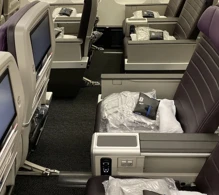 United Boeing 767-400ER photo