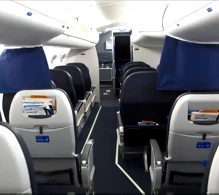 Republic Airways Embraer E175 V.3 UA photo