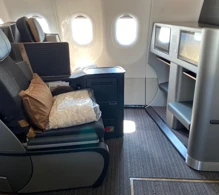Starlux Airlines Airbus A321neo photo