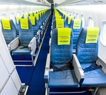 AIR UNIQON De Havilland Q400 photo