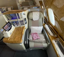 Emirates Airbus A380-800 V.4 photo