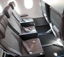 Qantas Airbus A321neo XLR V.2 photo