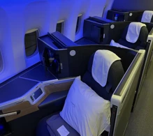 British Airways Boeing 777-300ER photo