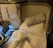 British Airways Boeing 777-300ER photo