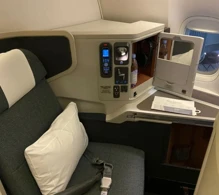 Cathay Pacific Boeing 777-300ER V.1 photo